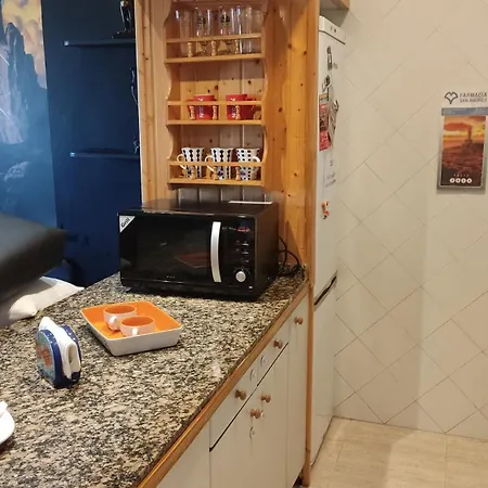 Apto. Reformado Primera Línea Playa De Samil, Apartamento